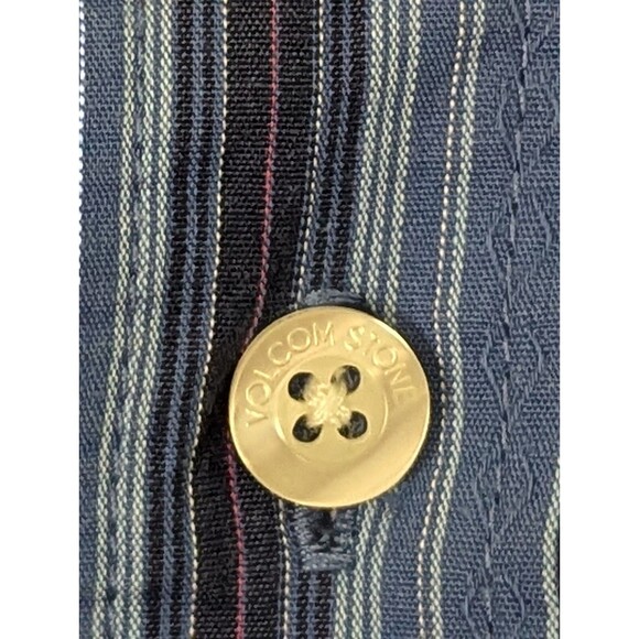 Volcom Button Up Shirt Mens XL Collared S/S Blue Striped Casual Classic Fit - Picture 5 of 8